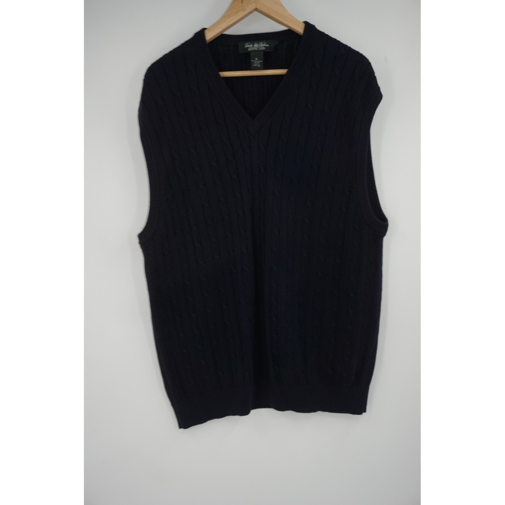 Brooks Brothers Sweater Vest Mens XL Navy Sea Island Cotton Cable Knit V Neck‎